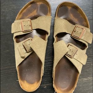 Birkenstock taupe suede leather Size: 44